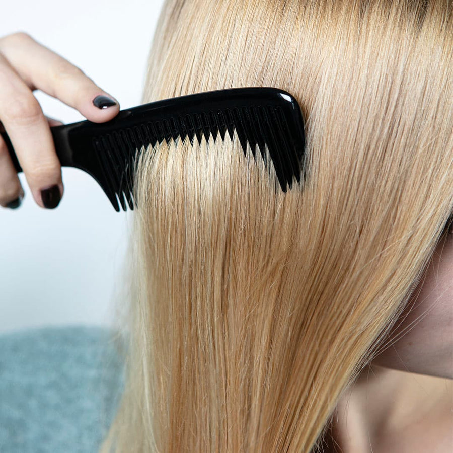 Professioneller Färbekamm